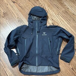 Arc'teryx Men's Navy Blue Raincoat Hooded Waterproof Jacket. Good condition.